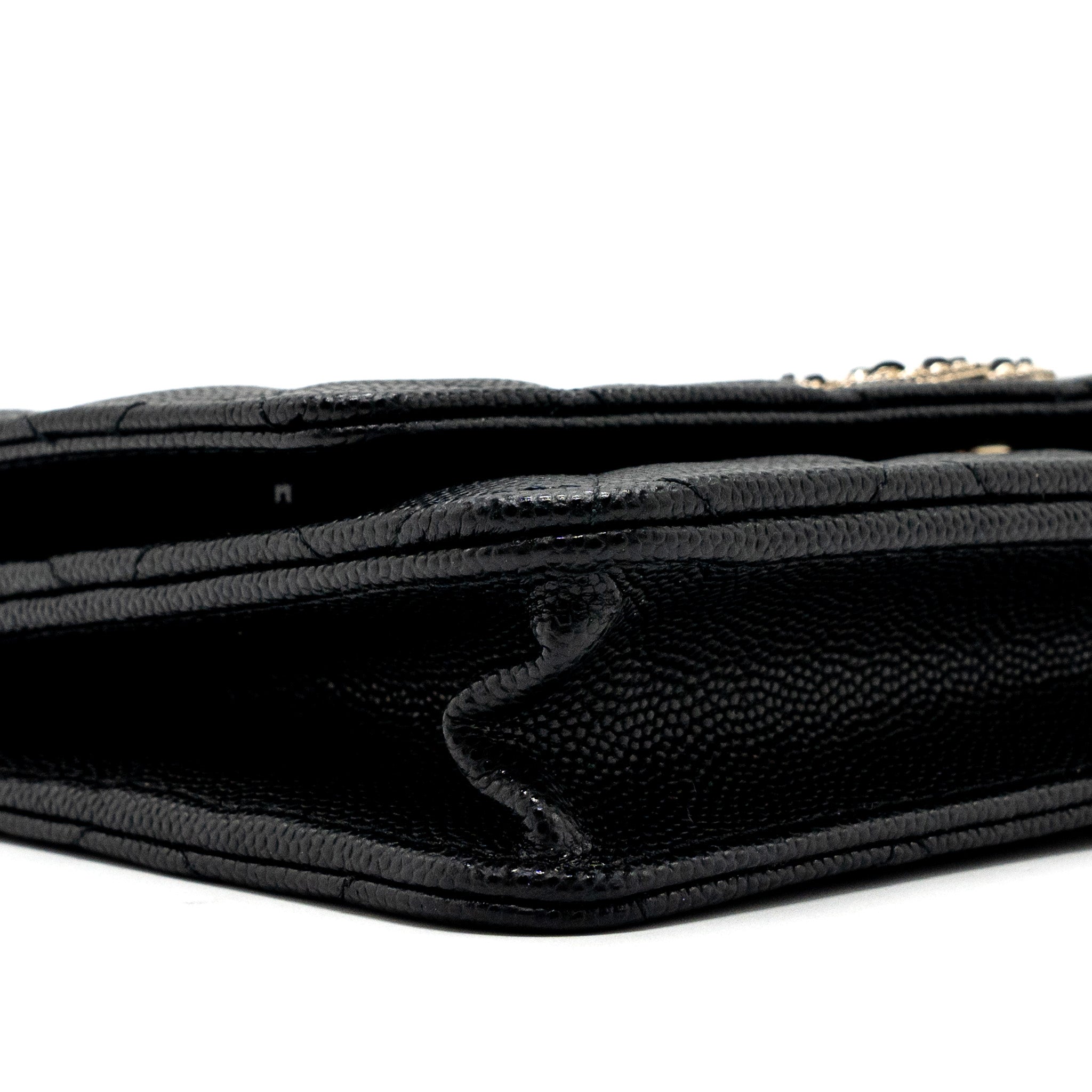 CHANEL DETAILED LOGO WALLET ON CHAIN BLACK CAVIAR LGHW (MICROCHIP)