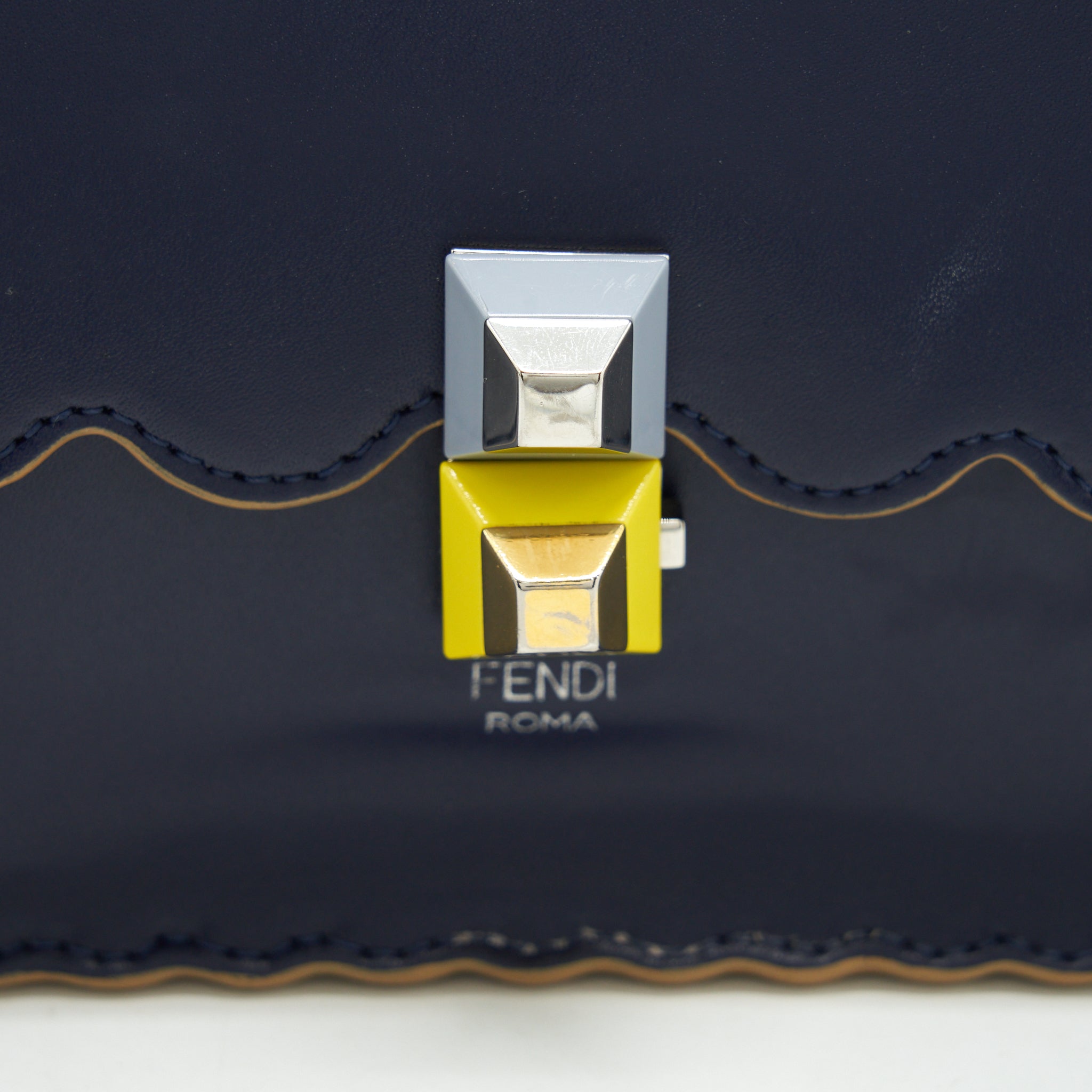FENDI KAN I BAG NAVY SHW