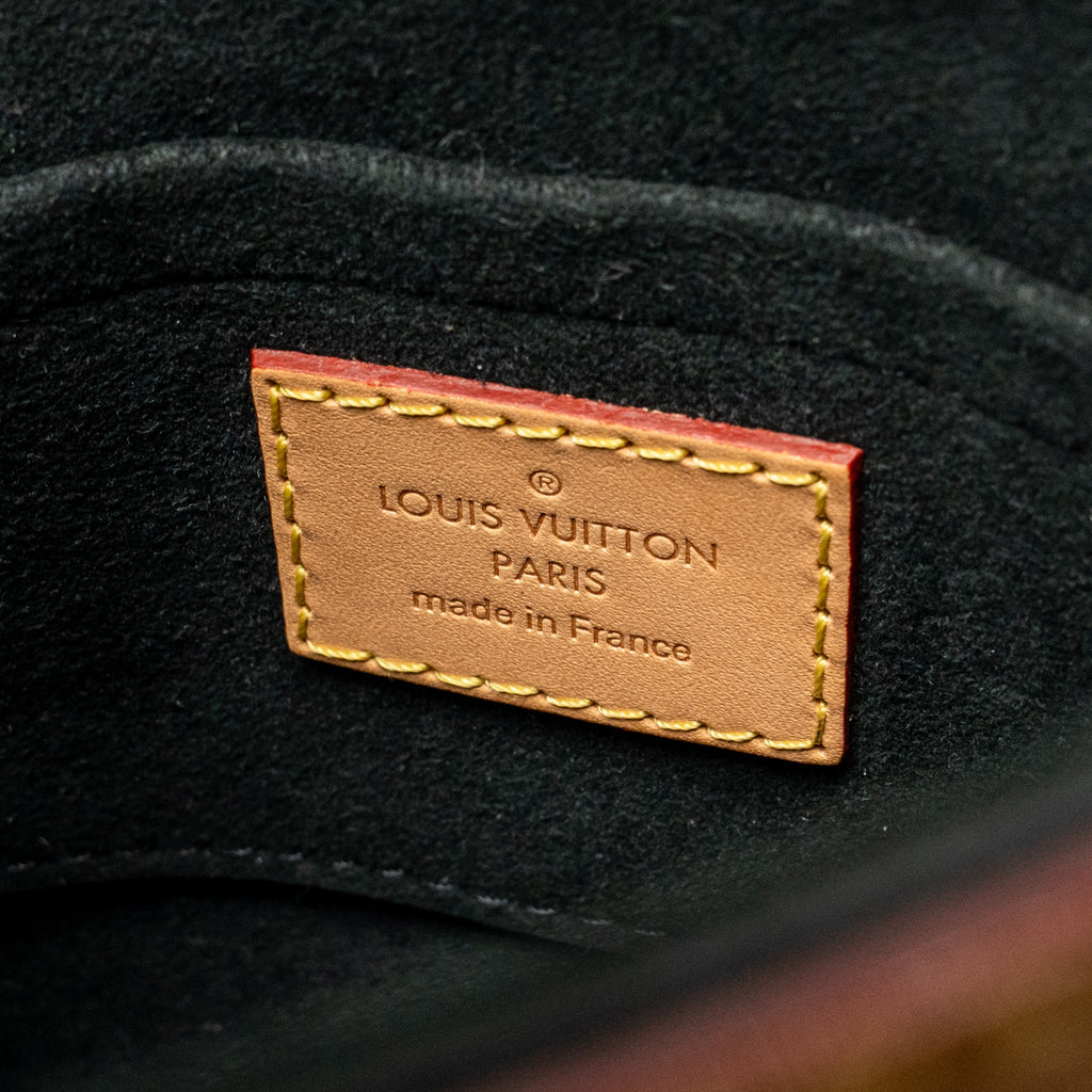 LOUIS VUITTON DUFFLE BAG MONOGRAM CANVAS GHW