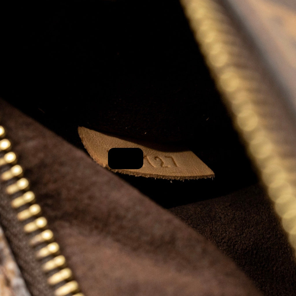 LOUIS VUITTON POCHETTE METIS MONOGRAM CANVAS GHW