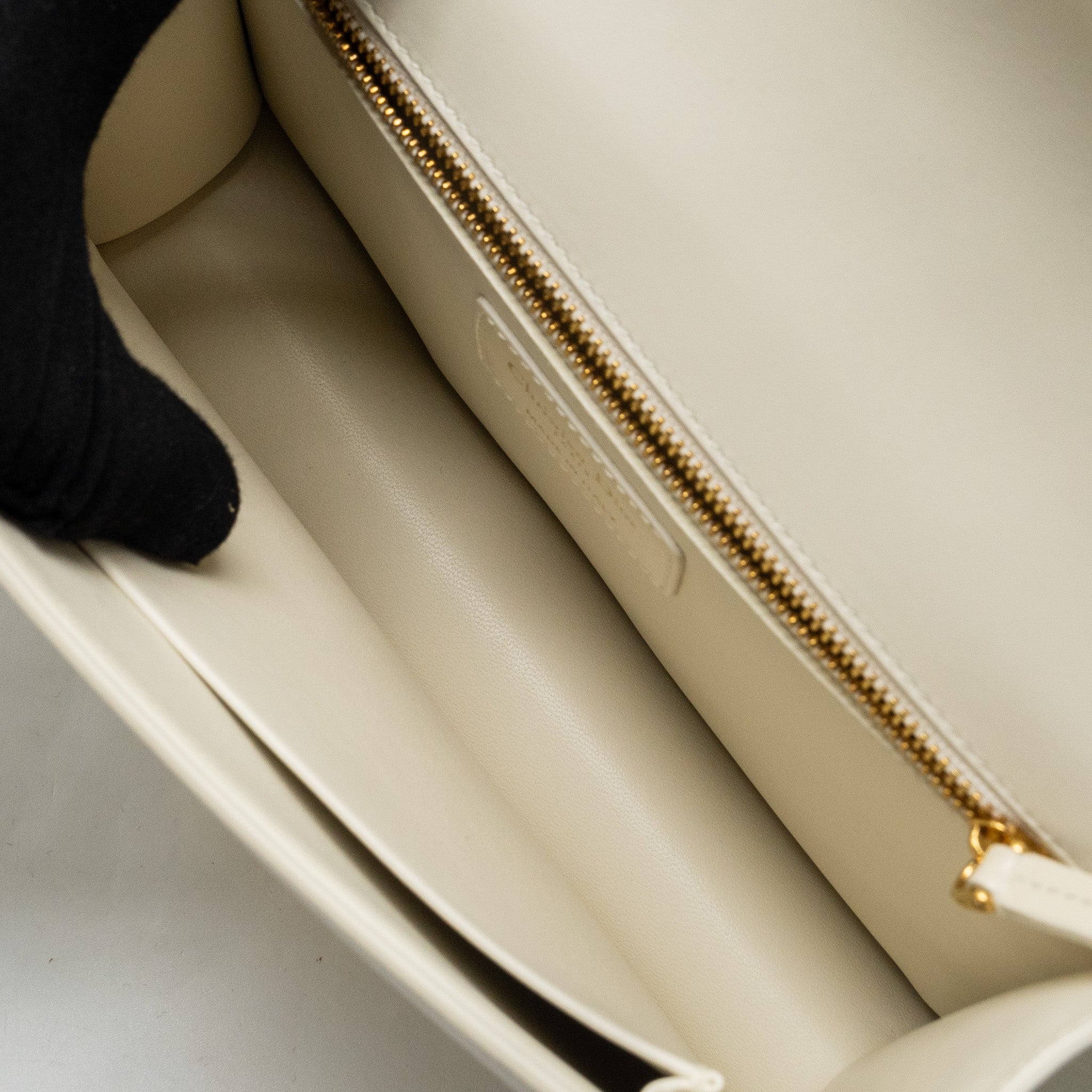DIOR 30 MONTAIGNE BAG CALFSKIN WHITE GHW