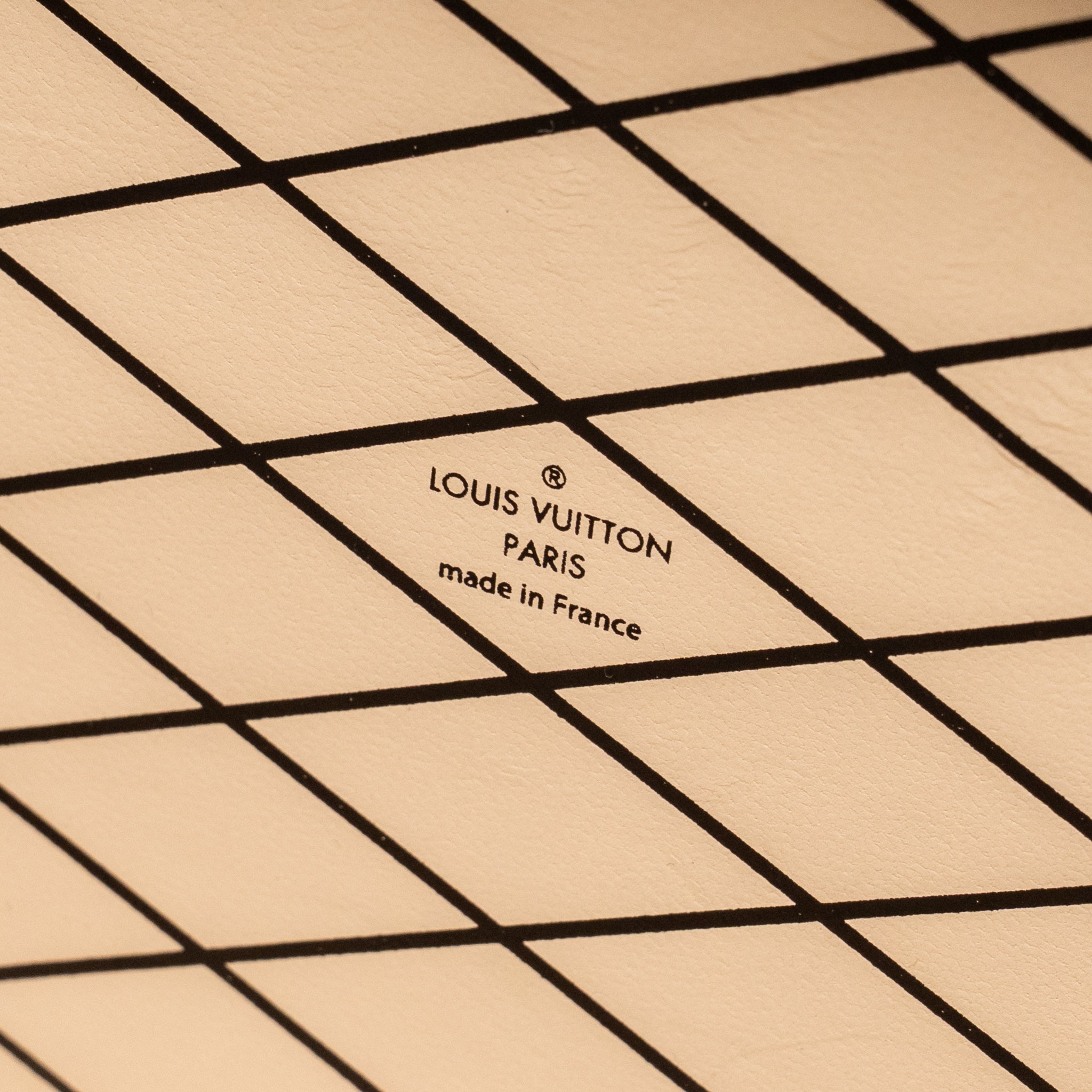 LOUIS VUITTON PETIT MALLE MONOGRAM CANVAS GHW