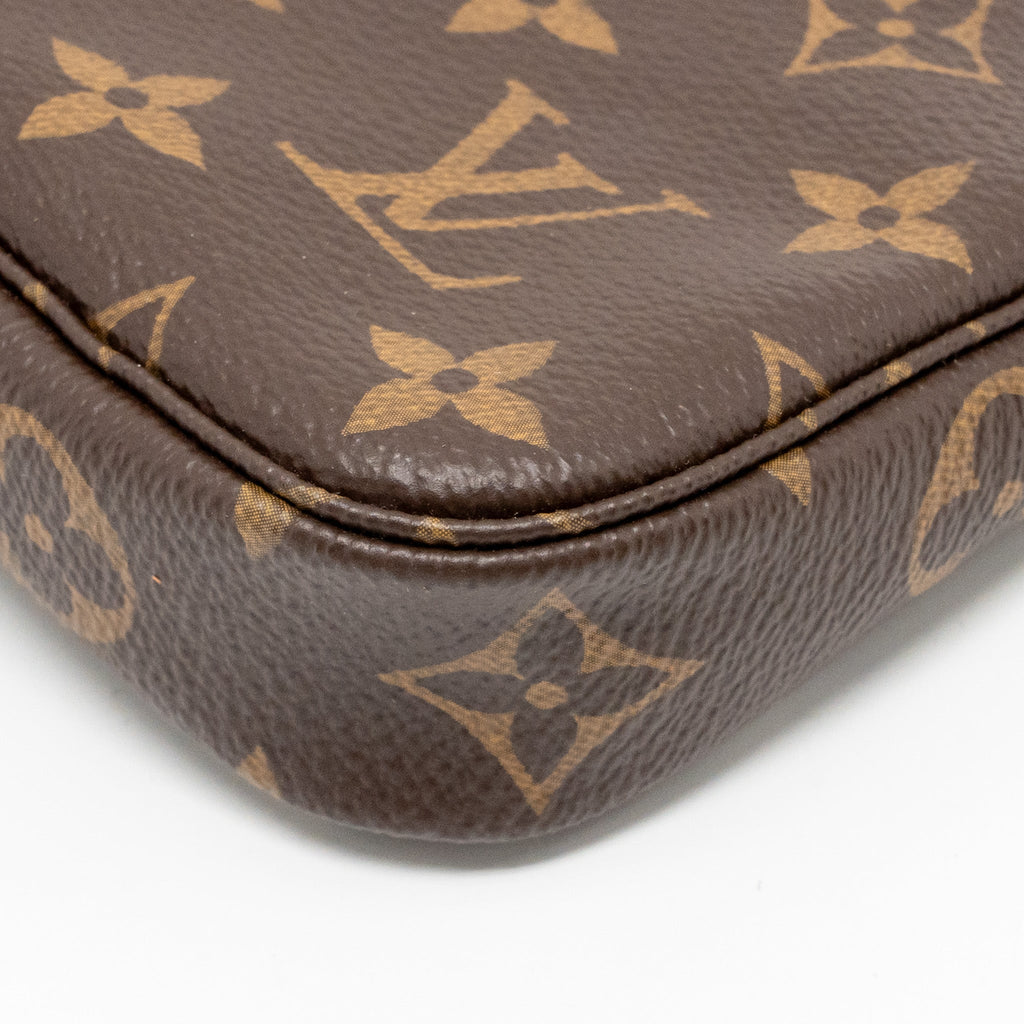 LOUIS VUITTON MINI POCHETTE ACCESSOIRES MONOGRAM CANVAS GHW