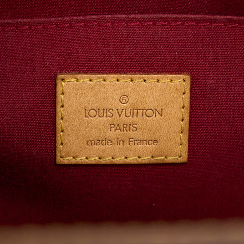 LOUIS VUITTON ROXBURY DRIVE MONOGRAM VERNIS RED GHW