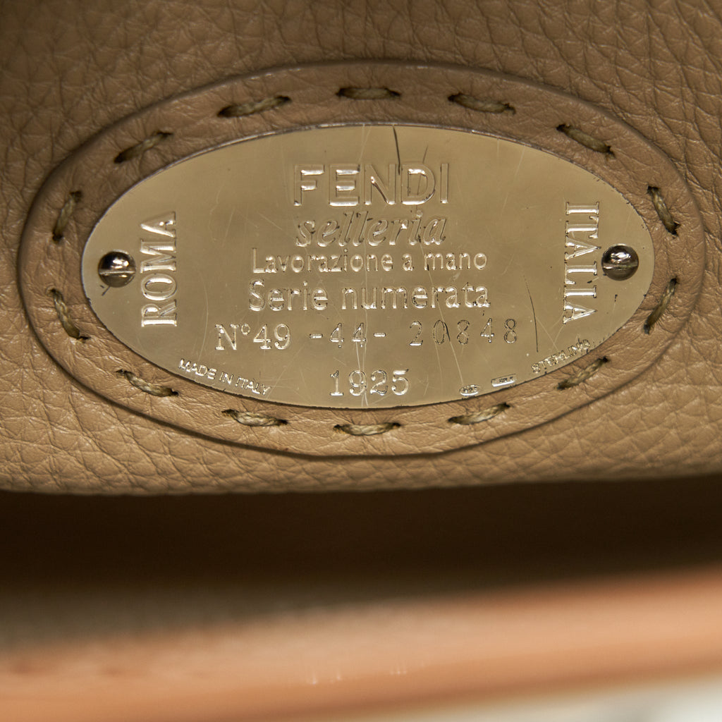 FENDI MEDIUM PEEKABOO BAG IN ROMANO LEATHER CARAMEL SHW