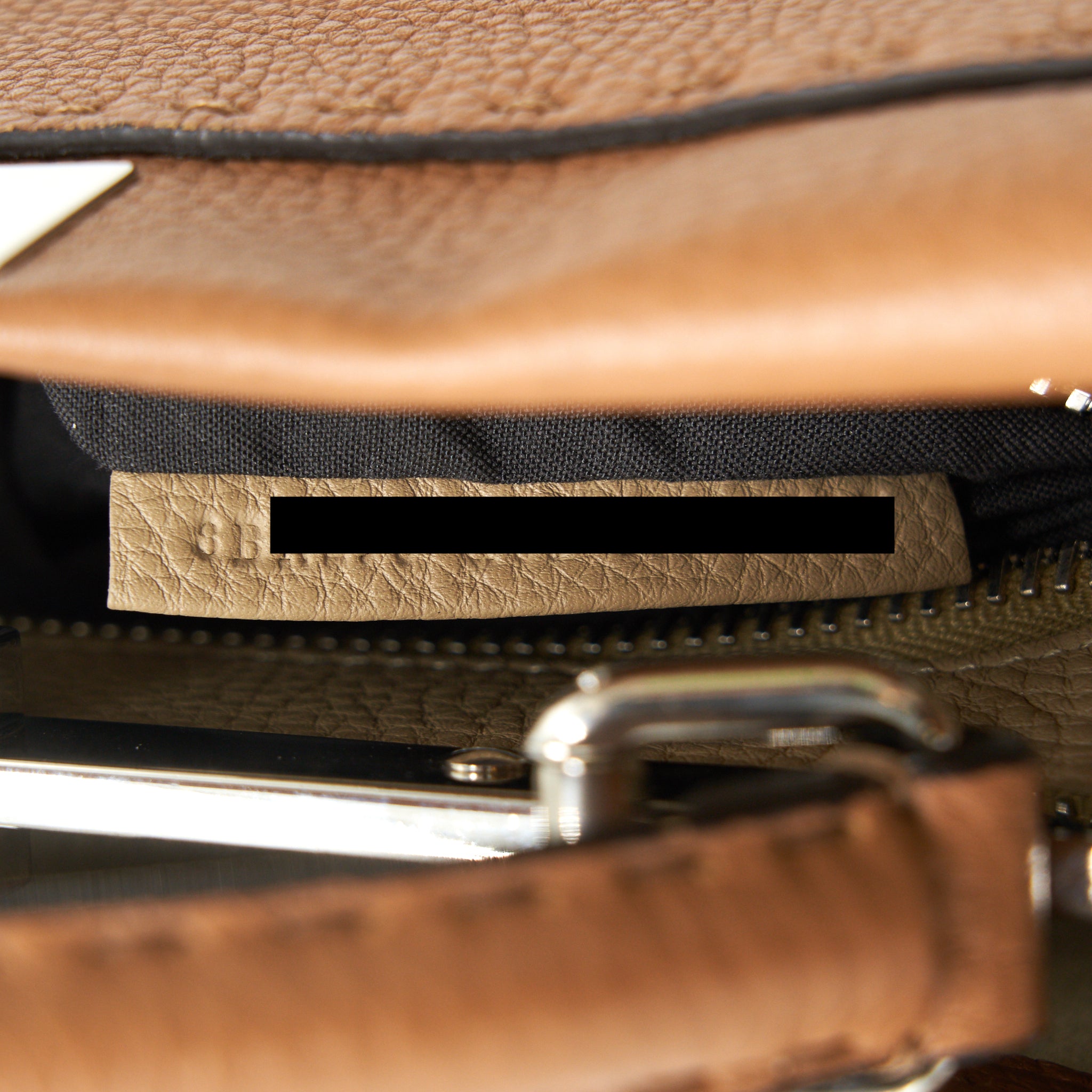 FENDI MEDIUM PEEKABOO BAG IN ROMANO LEATHER CARAMEL SHW