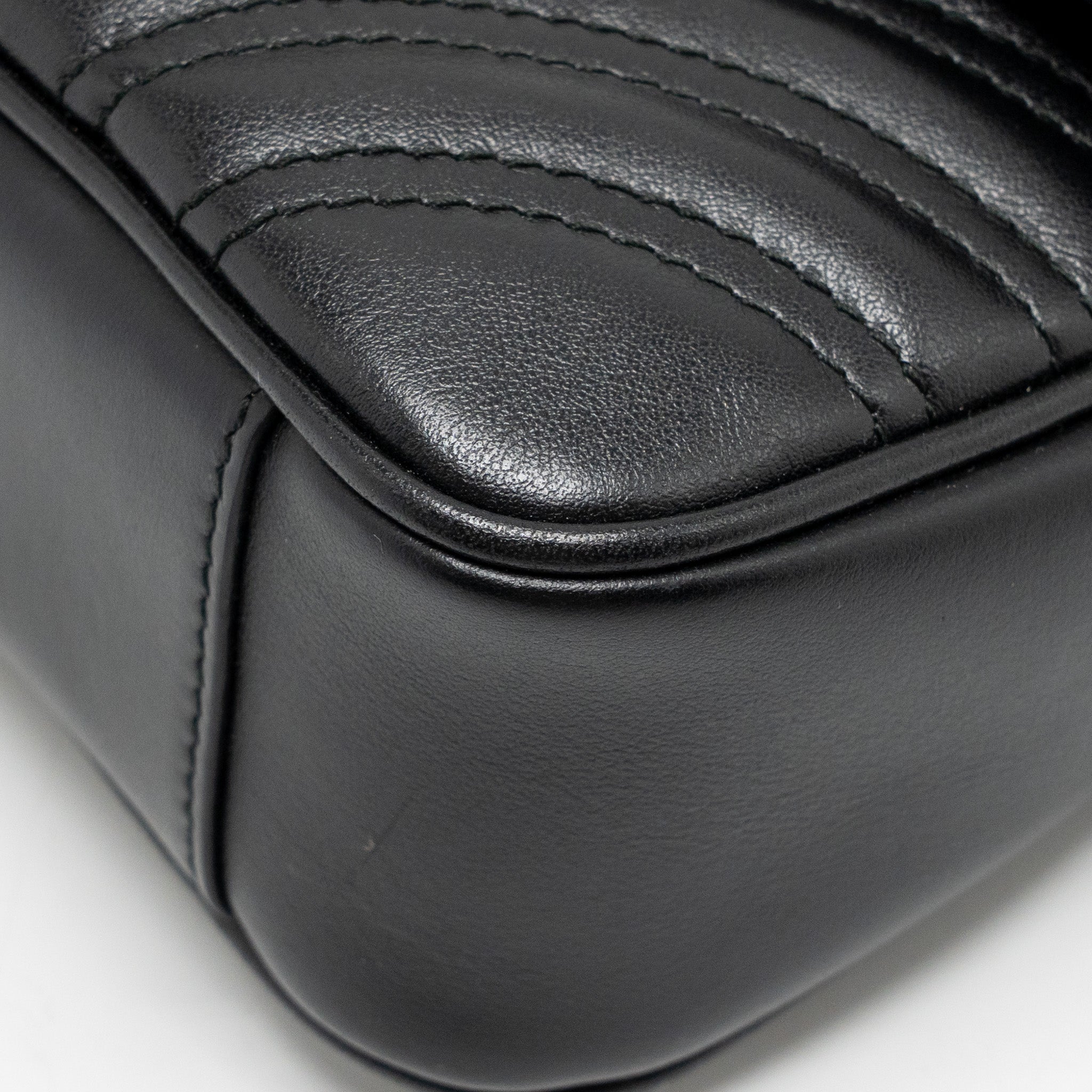 GUCCI SMALL GG MARMONT SHOULDER BAG CALFSKIN BLACK GHW
