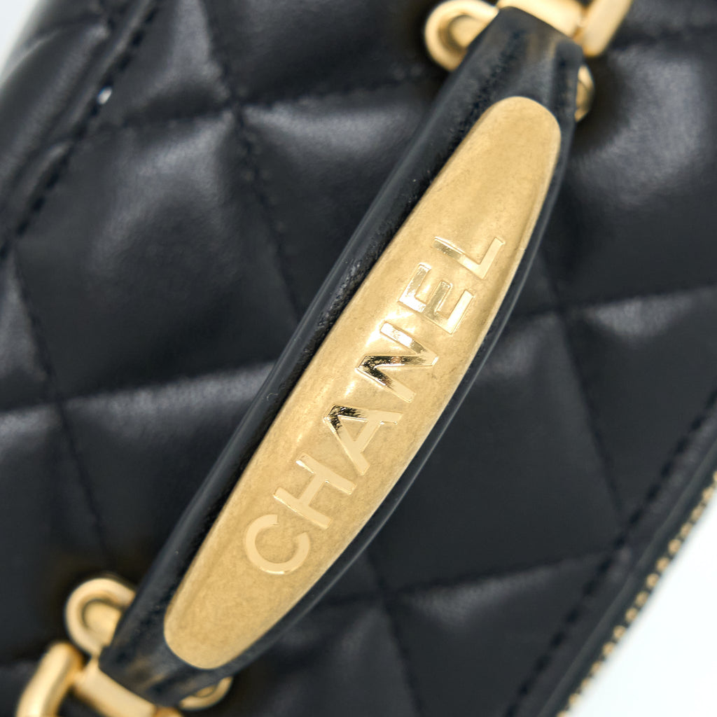 CHANEL 22B DETAILED TOP HANDLE MINI VANITY WITH CHAIN LAMBSKIN BLACK BRUSHED GHW