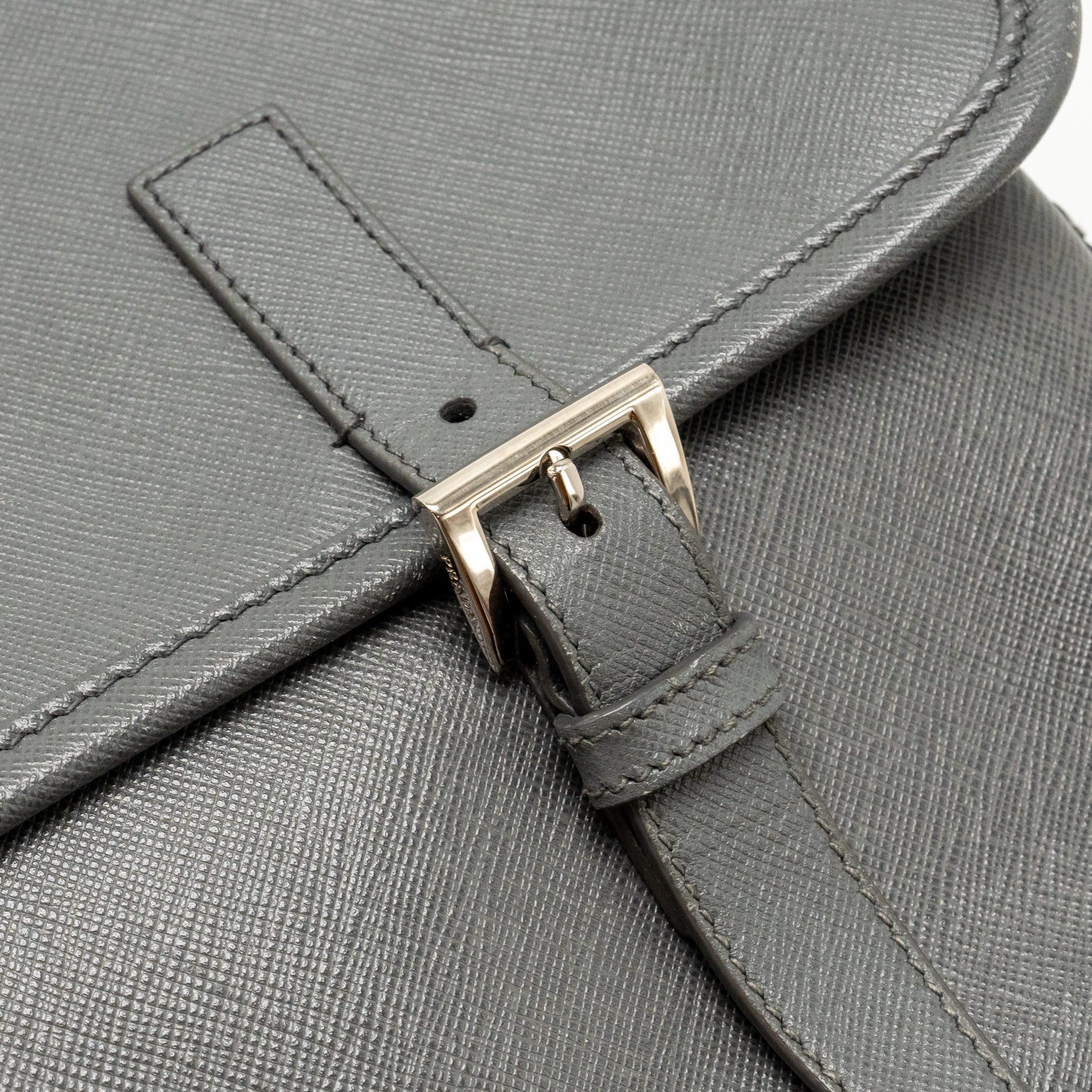 PRADA FLAP MESSANGER BAG CAVIAR GREY SHW