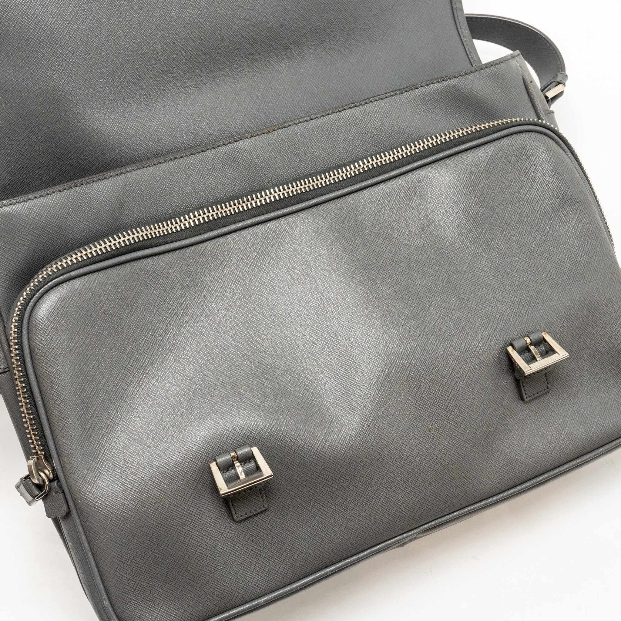 PRADA FLAP MESSANGER BAG CAVIAR GREY SHW