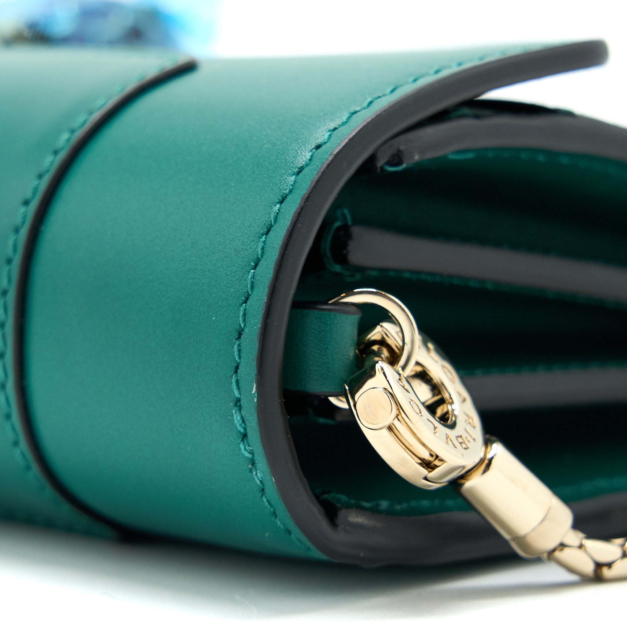 BVLGARI SERPENTI FOREVER WALLET ON CHAIN CALFSKIN GREEN