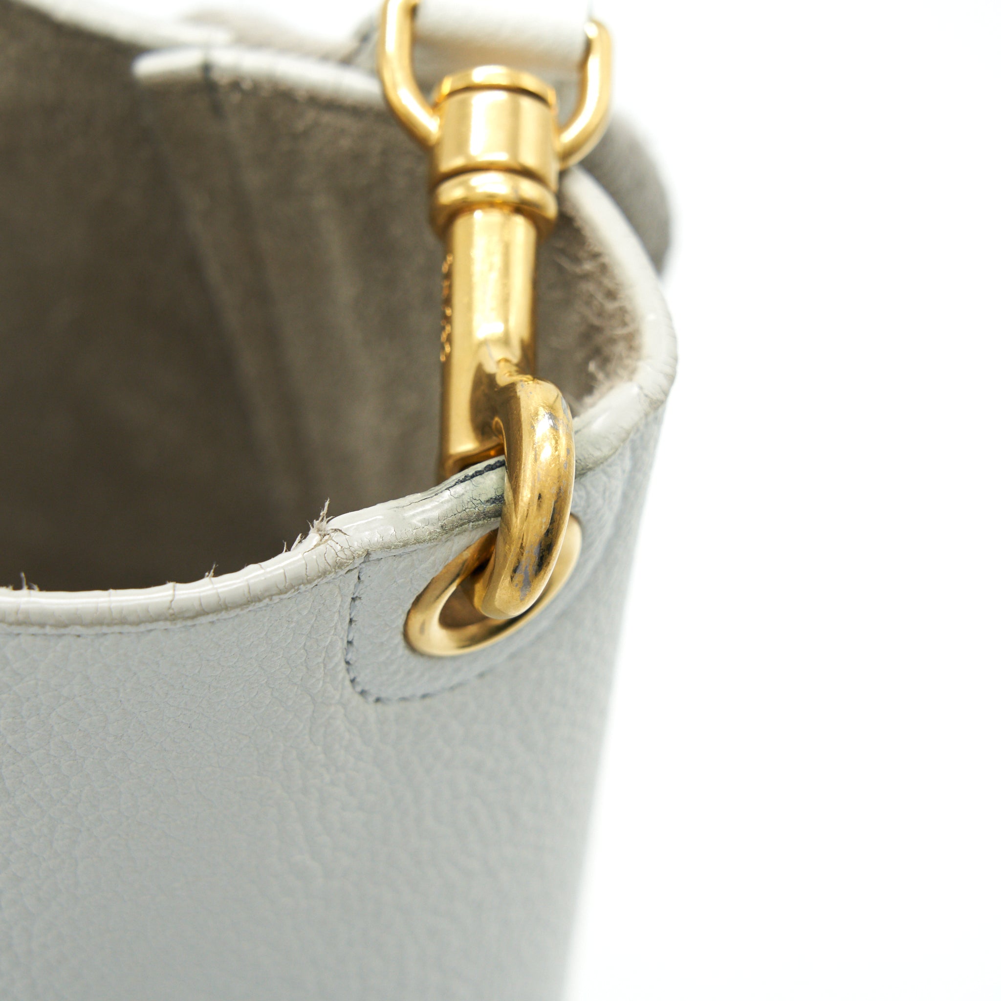CELINE SANGLE BUCKET BAG IN WHITE