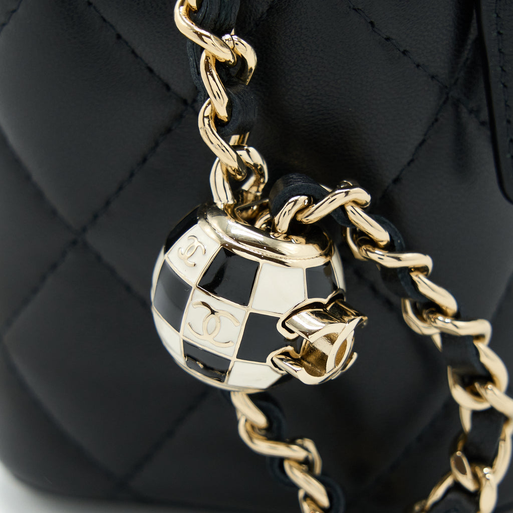 CHANEL 23C PEARL CRUSH LONG VANITY LAMBSKIN BLACK LGHW (MICROCHIP)