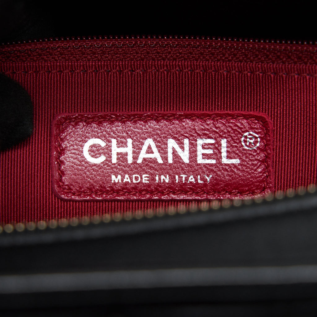 CHANEL GABRILLE LARGE HOBO BAG BLACK