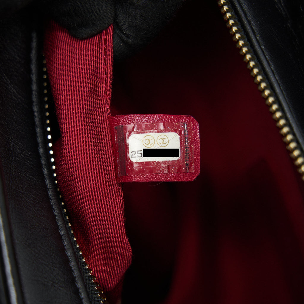 CHANEL GABRILLE LARGE HOBO BAG BLACK