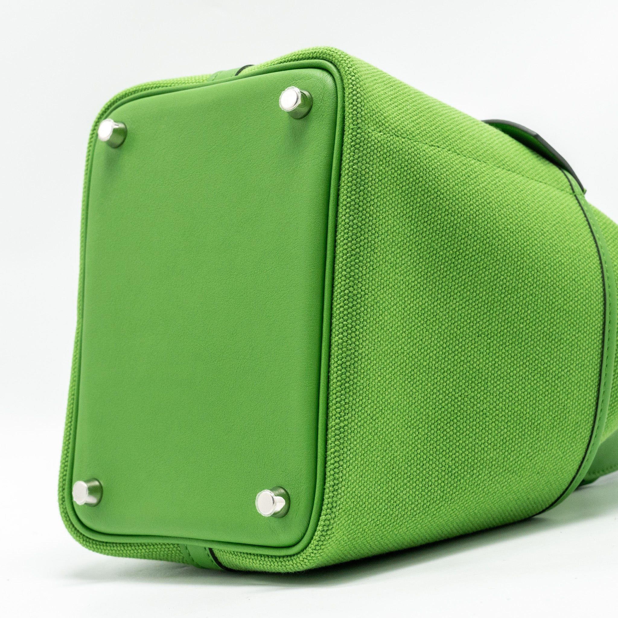 HERMES CARGO PICOTIN 18 LOCK BAG CANVAS/SWIFT VERT YUCCA SHW