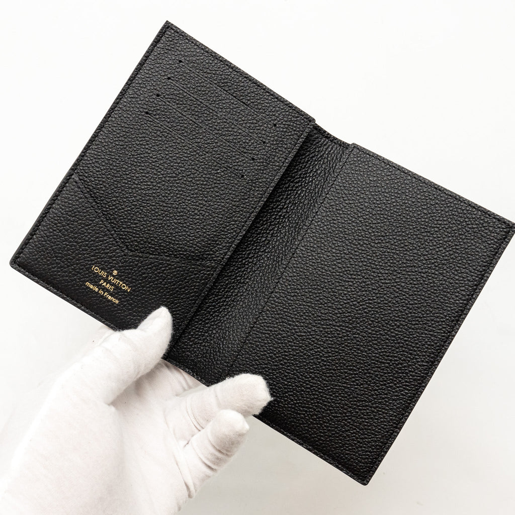 LOUIS VUITTON PASSPORT COVER MONOGRAM EMPREINTE LEATHER BLACK