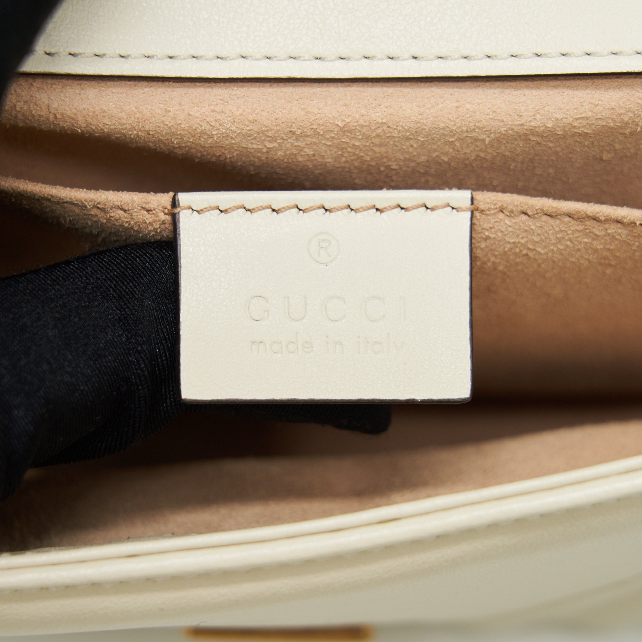 GUCCI GG MINI MARMONT CREAM WHITE