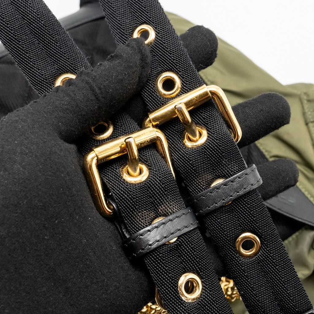 BURBERRY PATCHES RUCKSACK MEDIUM BACKPACK NYLON DARK GREEN GHW
