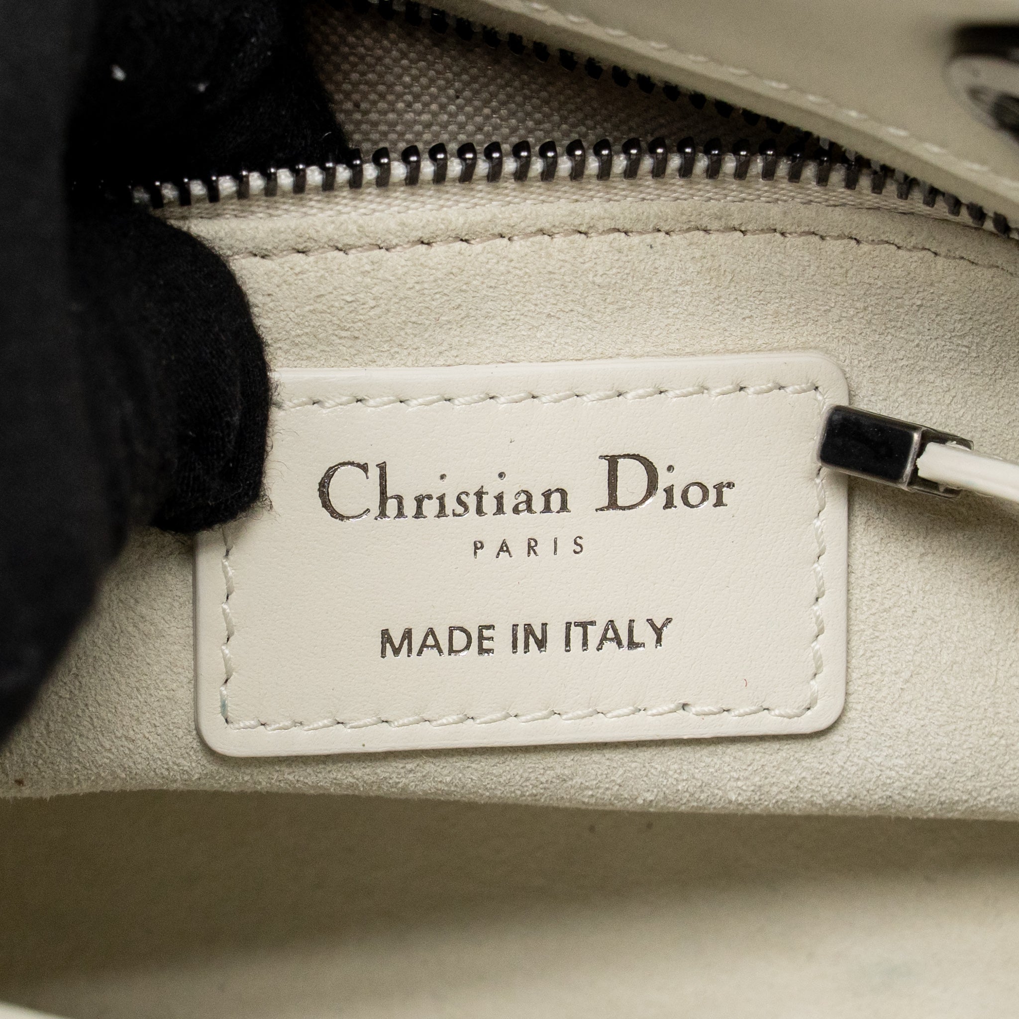 DIOR LADY 95.22 HANDBAG LAMBSKIN WHITE WITH BLACK HARDWARE