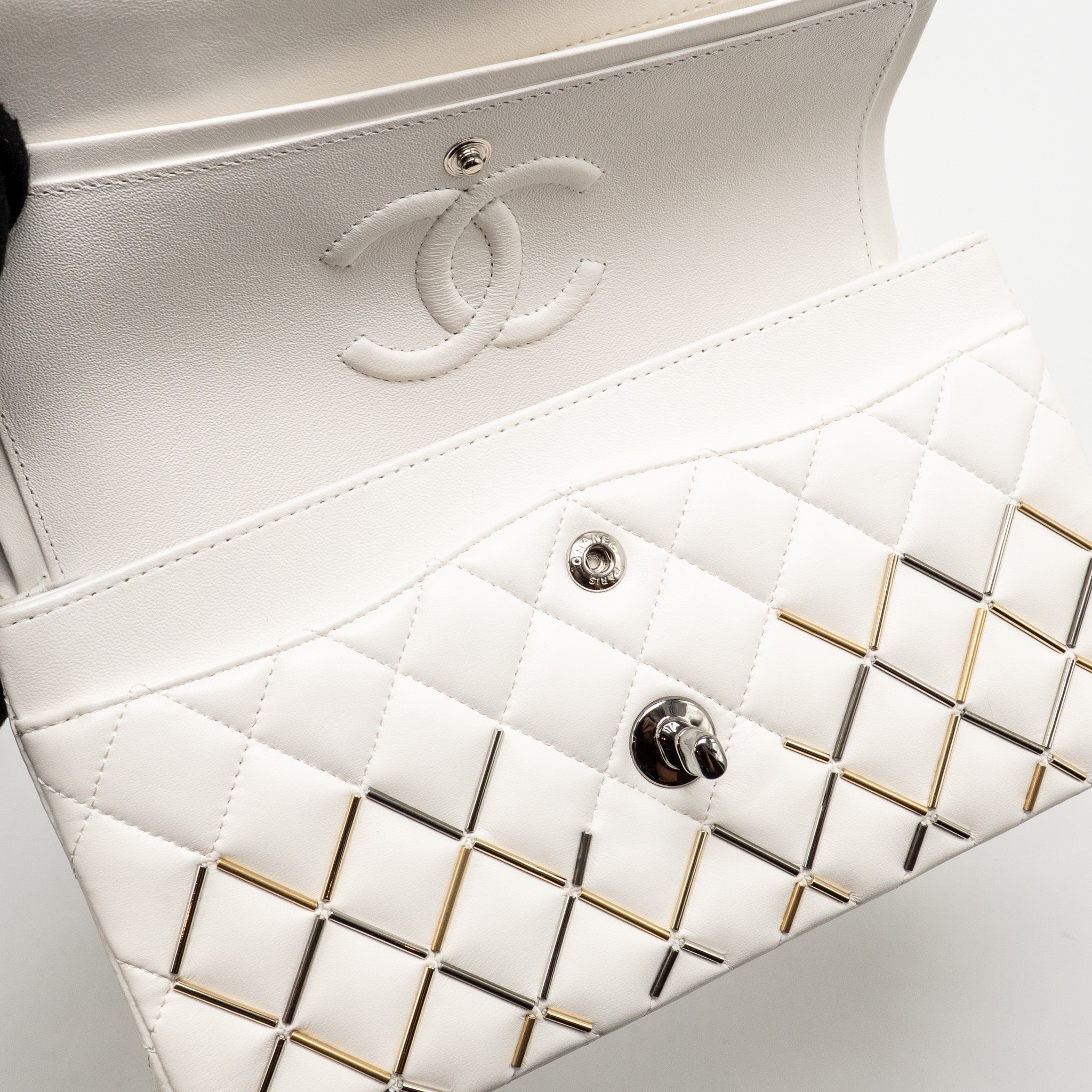 CHANEL BICOLOR METAL SMALL CLASSIC DOUBLE FLAP BAG LAMBSKIN WHITE MULITCOLOUR HARDWARE