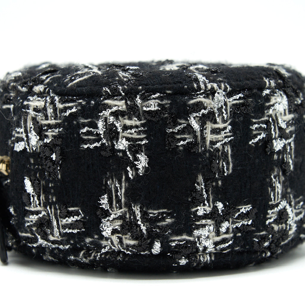 CHANEL TWEED 19 ROUND CLUTCH WITH CHAIN