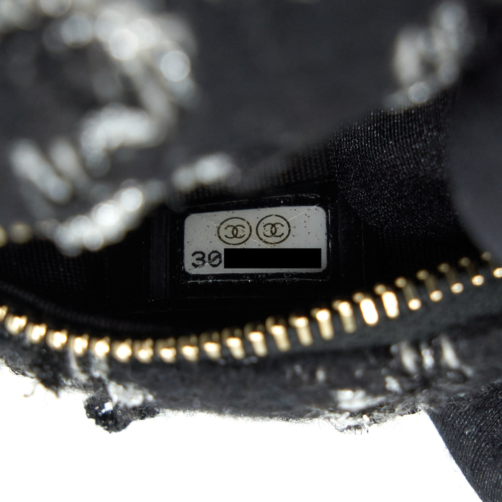 CHANEL TWEED 19 ROUND CLUTCH WITH CHAIN