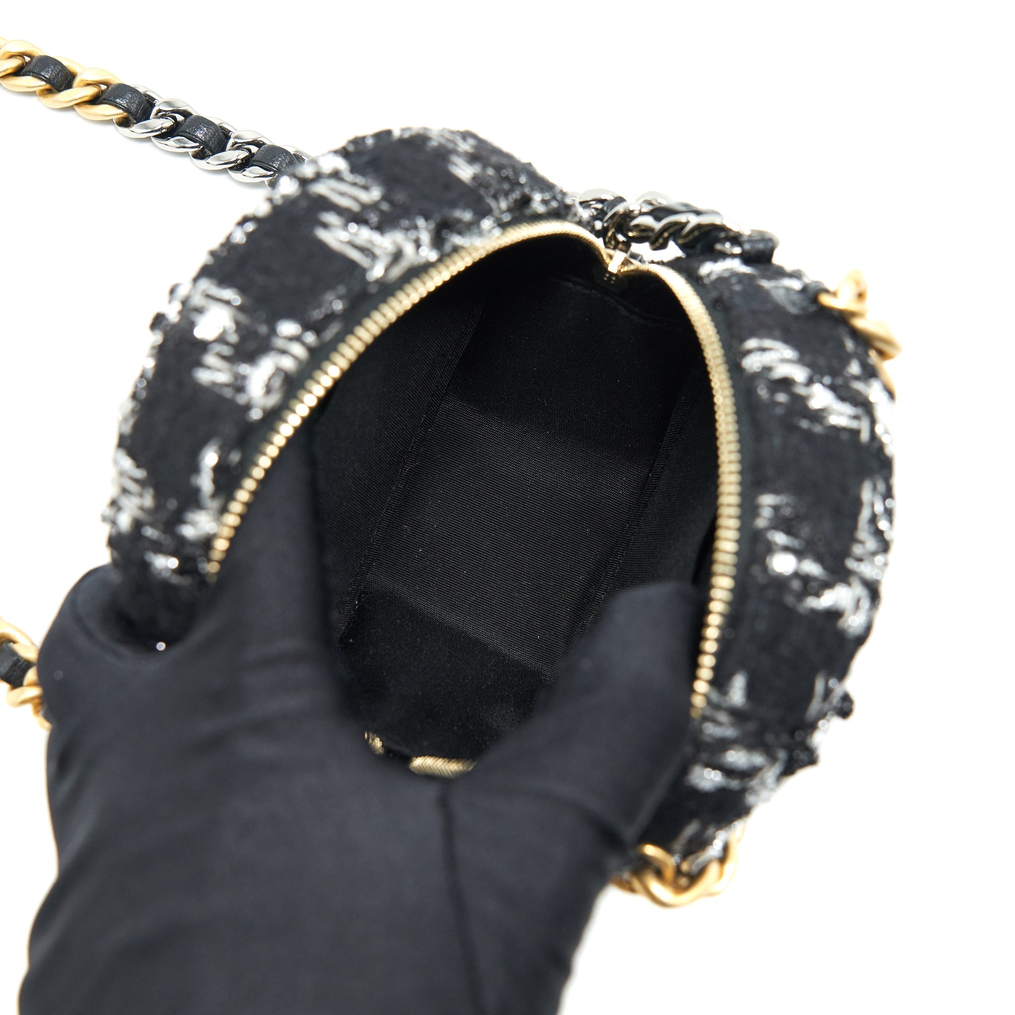 CHANEL TWEED 19 ROUND CLUTCH WITH CHAIN
