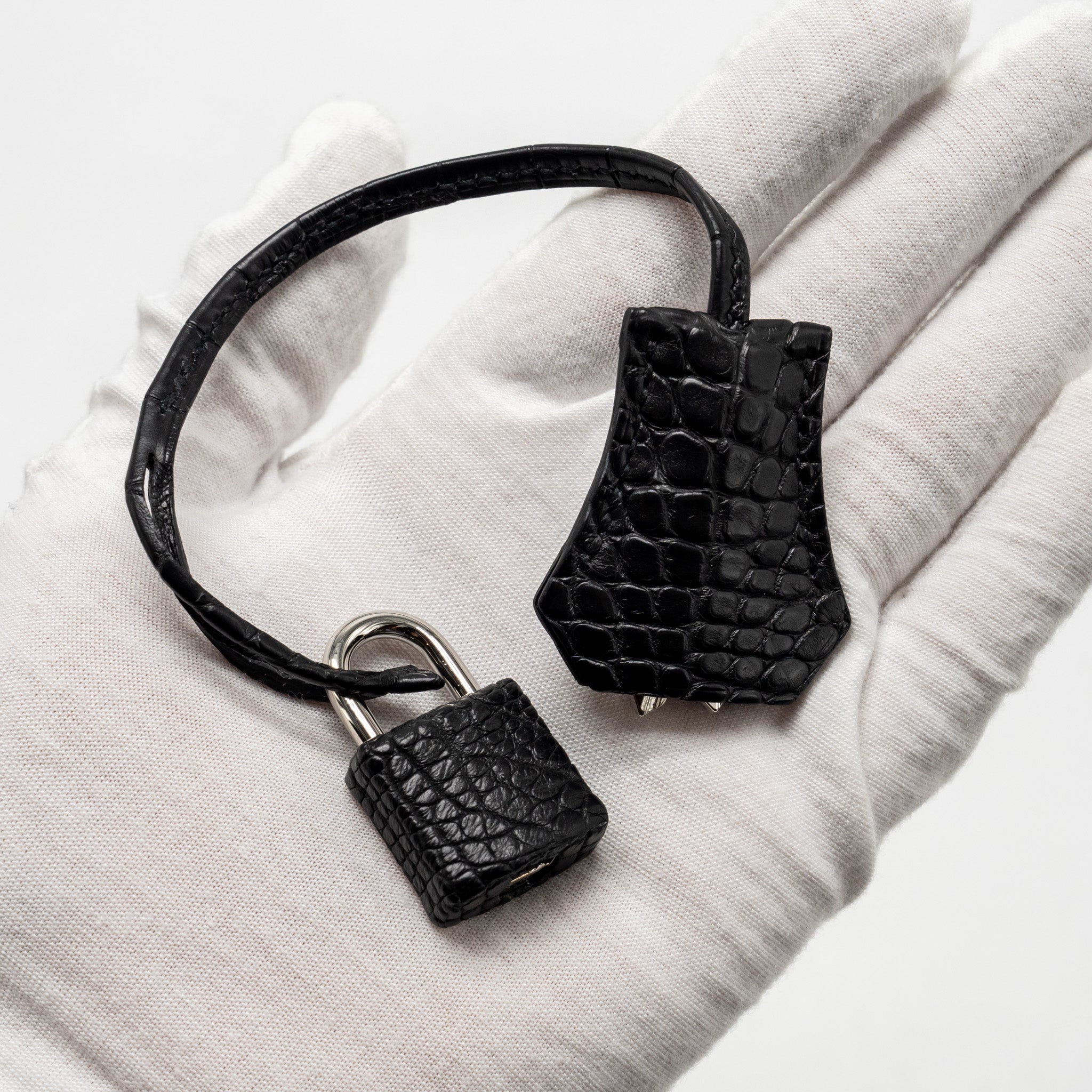 HERMES KELLY 25 MATT ALLIGATOR MISSISSIPPIENSIS BLACK SHW