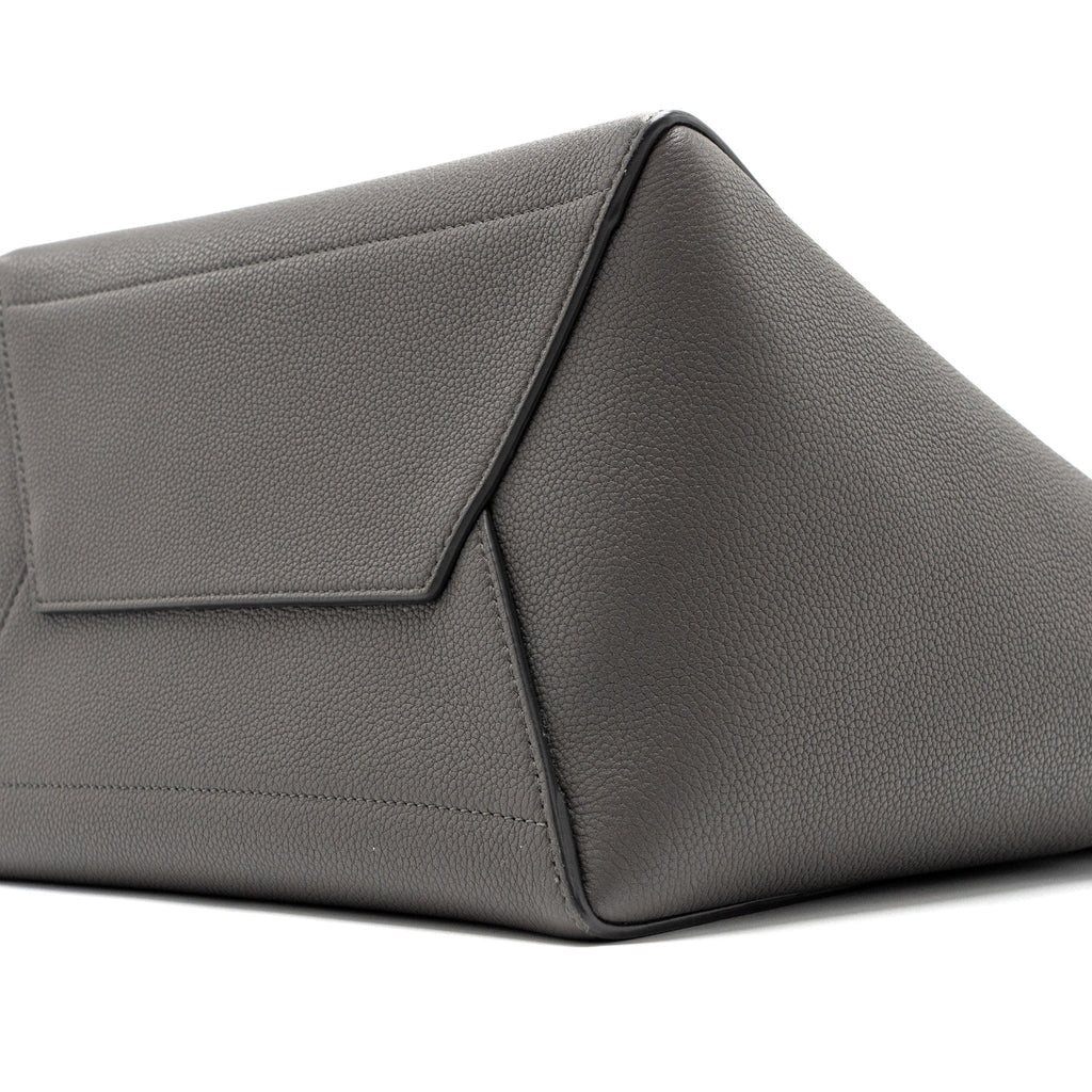 CELINE SANGLE BUCKET GRAINED CALFSKIN GREY GHW