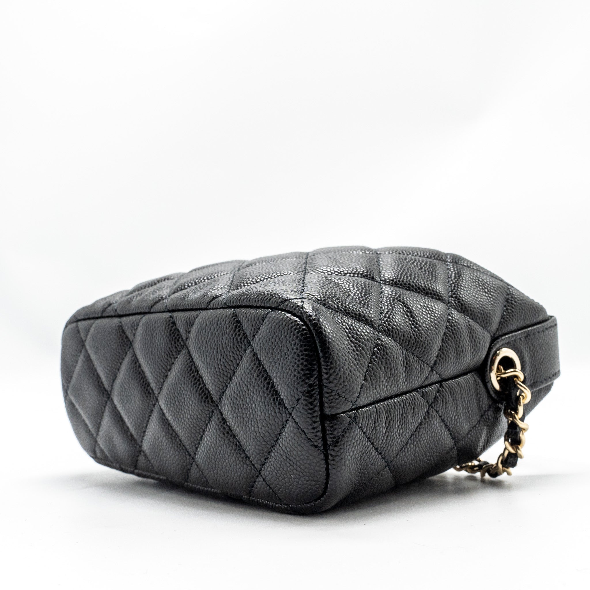 CHANEL 25C QUILTED HOBO BAG CAVIAR BLACK LGHW (MICROCHIP)
