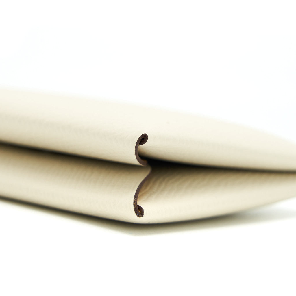 HERMES CALVI CARD HOLDER CRAIE / JAUNE AMBRE