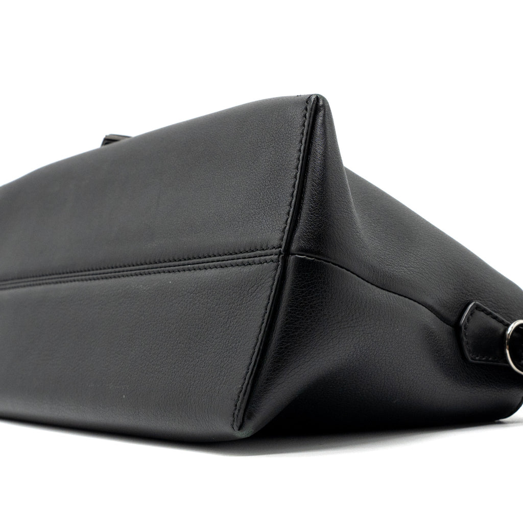 FENDI MEDIUM BY THE WAY BAG CALFSKIN BLACK SHW