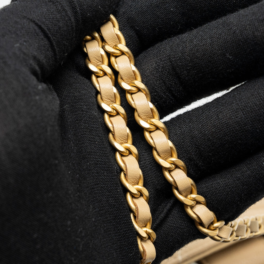 CHANEL CC LOGO QUILTED MINI CLUTCH WITH CHAIN CAVIAR BEIGE GHW (MICROCHIP)