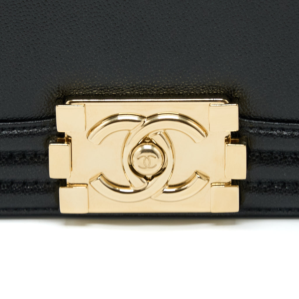 CHANEL MINI BOY BAG CALFSKIN BLACK LGHW (MICROCHIP)