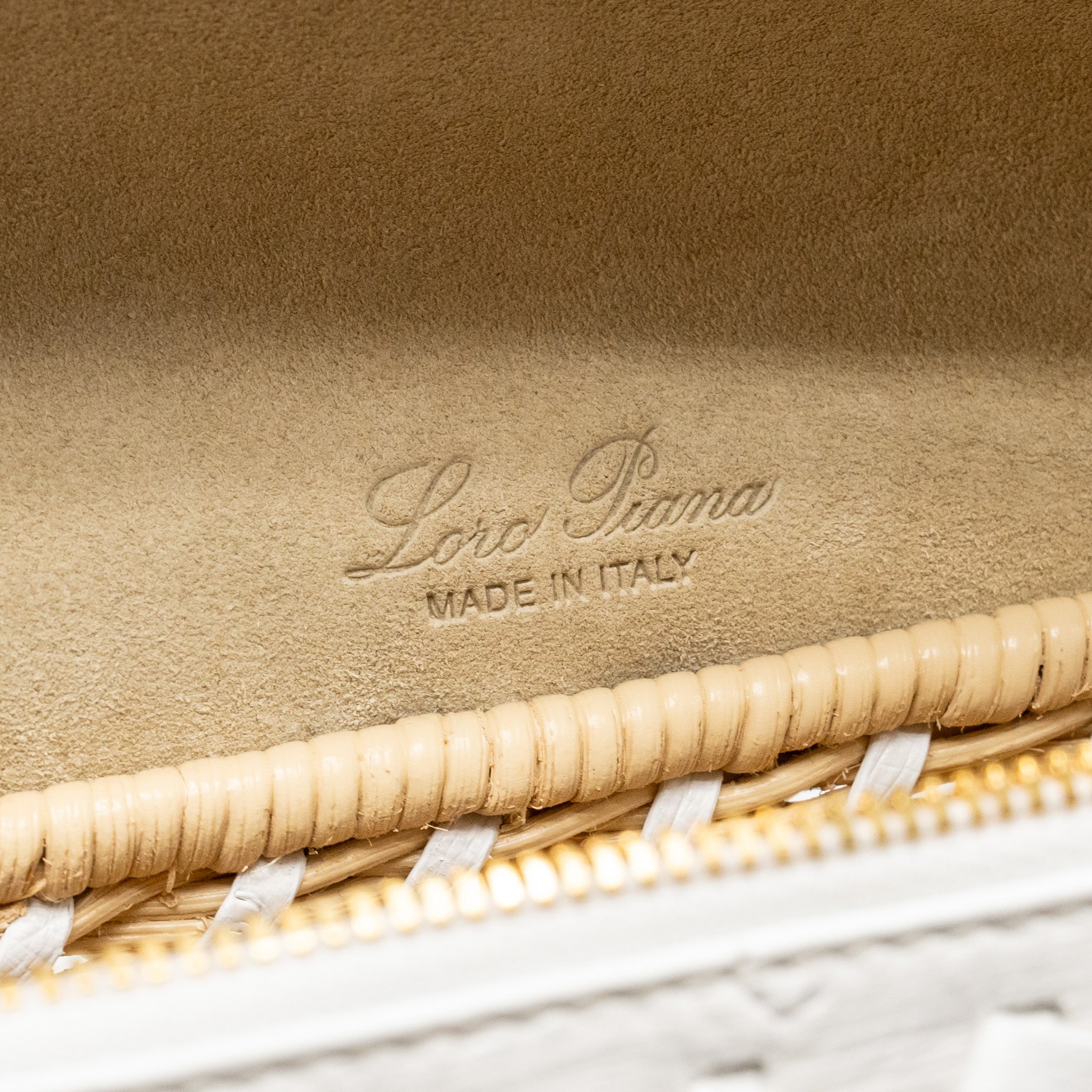 LORO PIANA EXTRA POCKET L19 EAST-WEST RAFFIA OSTRICH WHITE GHW