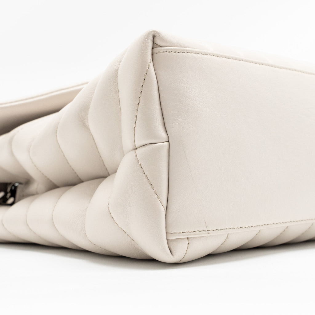 SAINT LAURENT/YSL MEDIUM LOU LOU BAG CALFSKIN WHITE SHW