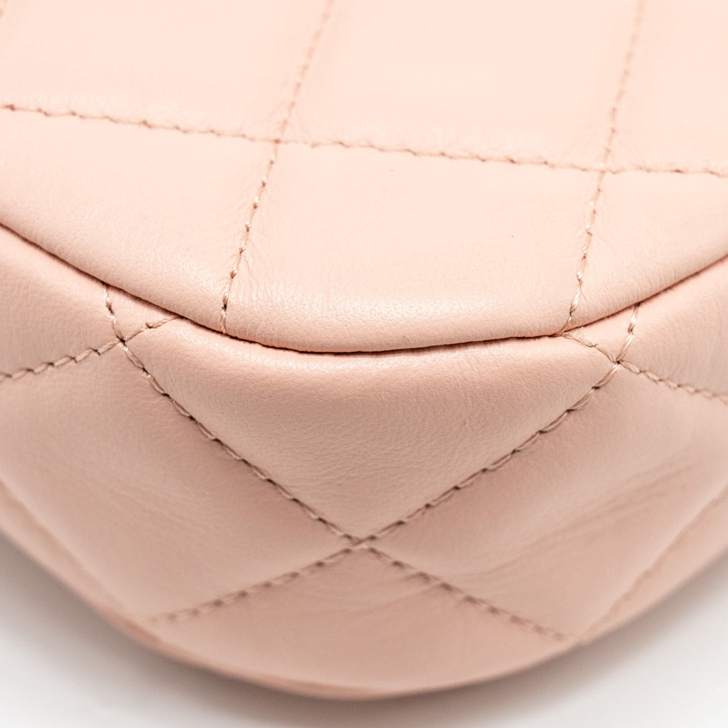 CHANEL 23K SMALL HOBO BAG CALFSKIN PINK GHW (MICROCHIP)