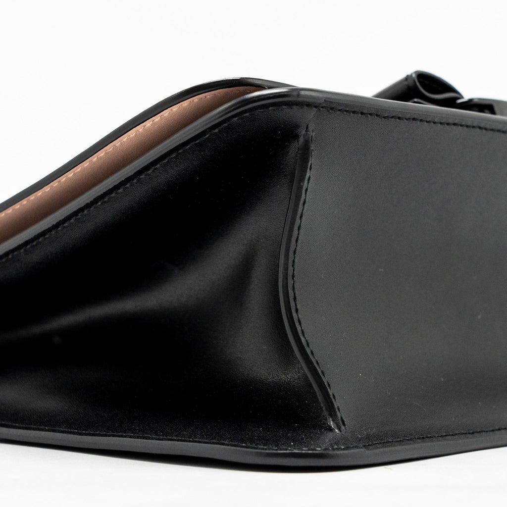 SALVATORE FERRAGAMO VARA BOW CROSSBODY FLAP BAG BLACK CALFSKIN BLACK HARDWARE