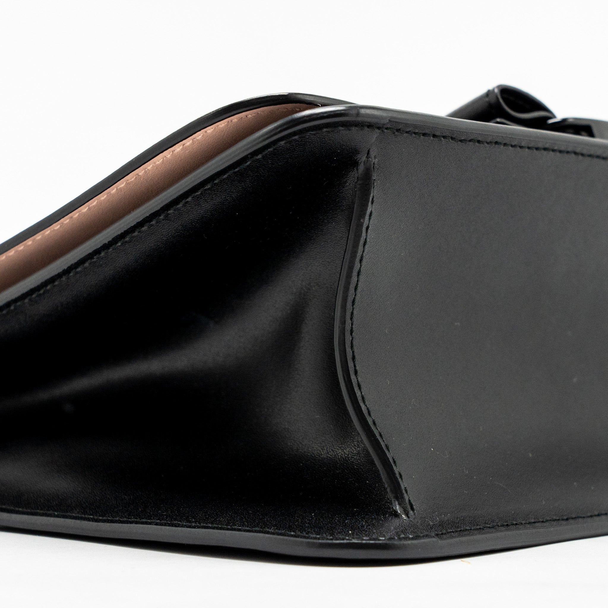 SALVATORE FERRAGAMO VARA BOW CROSSBODY FLAP BAG BLACK CALFSKIN BLACK HARDWARE