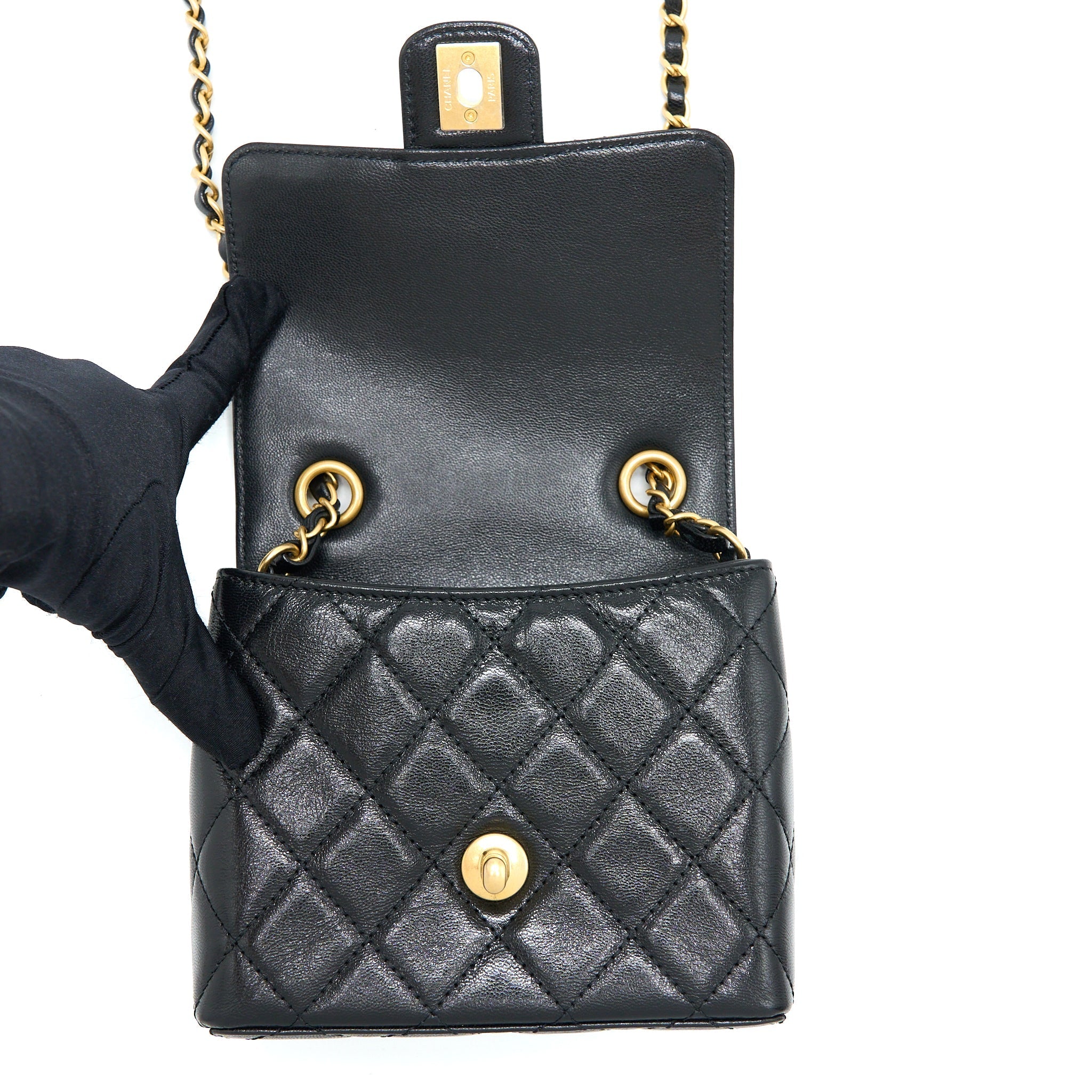 CHANEL 22K RETRO CLASSIC NEW SQUARE MINI FLAP BAG GOATSKIN BLACK GHW (MICROCHIP)
