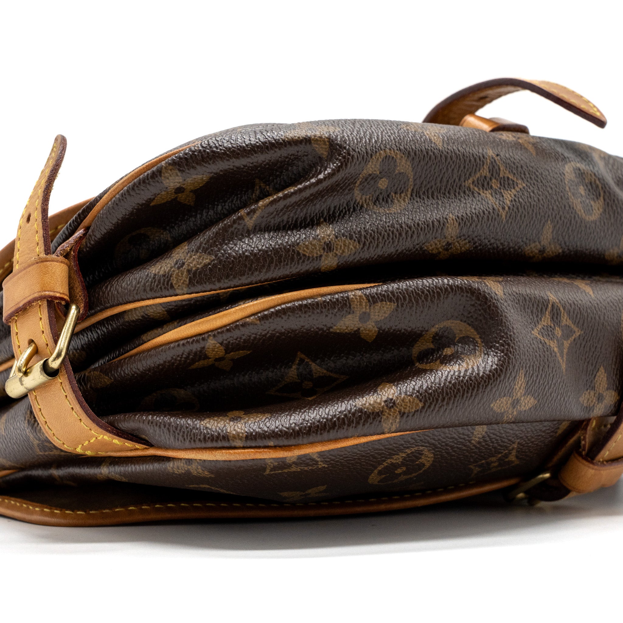 LOUIS VUITTON VINTAGE SAUMUR BAG MONOGRAM CANVAS GHW