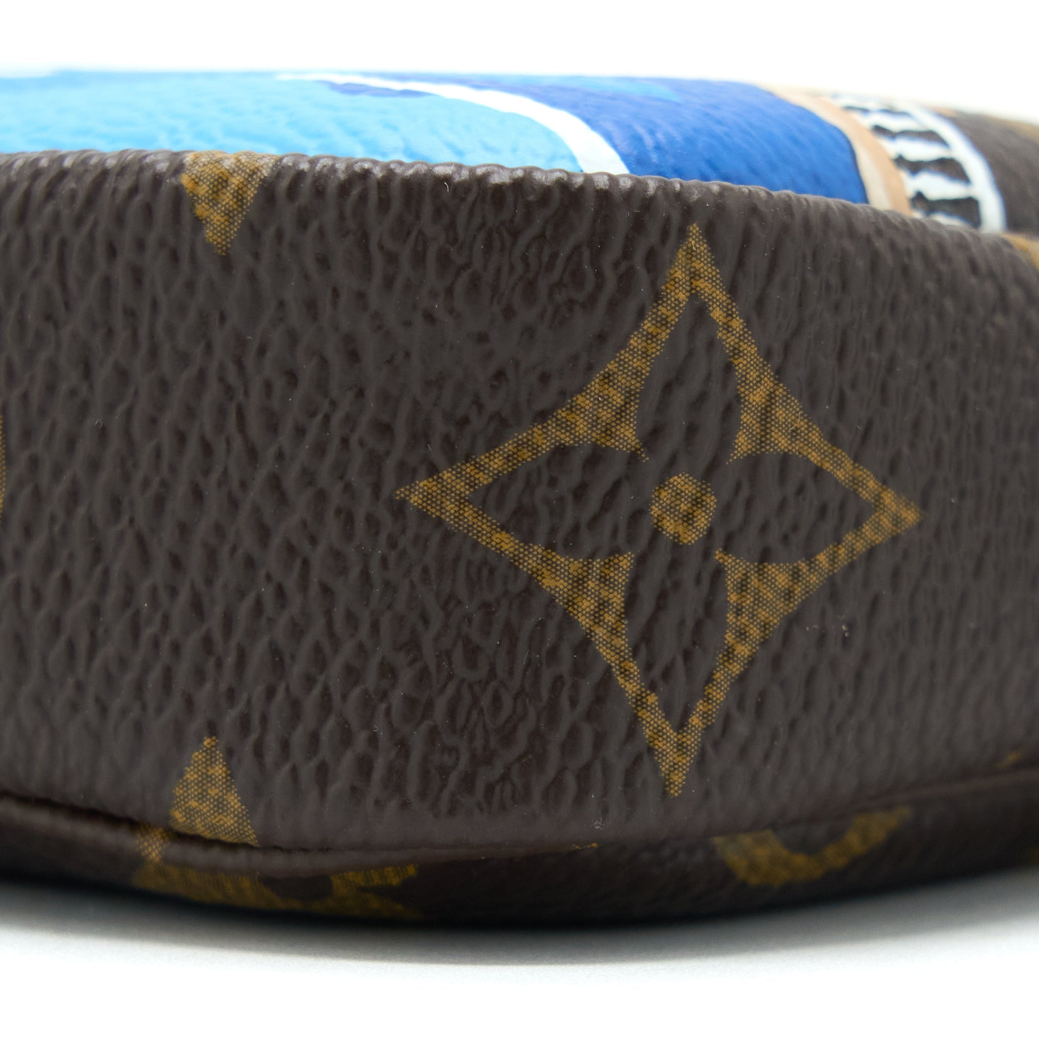 LOUIS VUITTON MINI POCHETTE ACCESSORIES LIMITED EDITION MONOGRAM CANVAS GHW