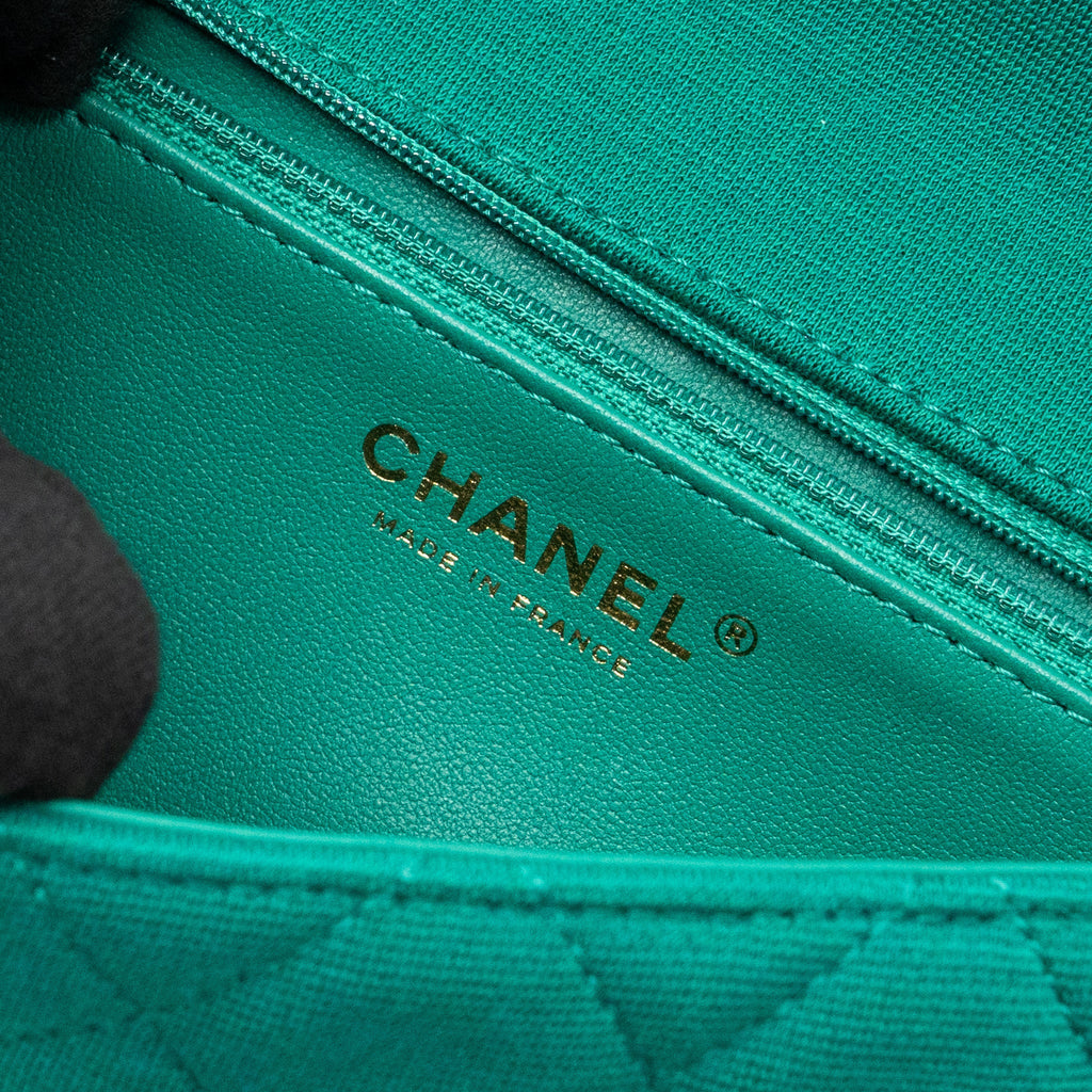 CHANEL 23A CLASSIC FLAP CLUTCH FABRIC GREEN LGHW(MICROCHIP)