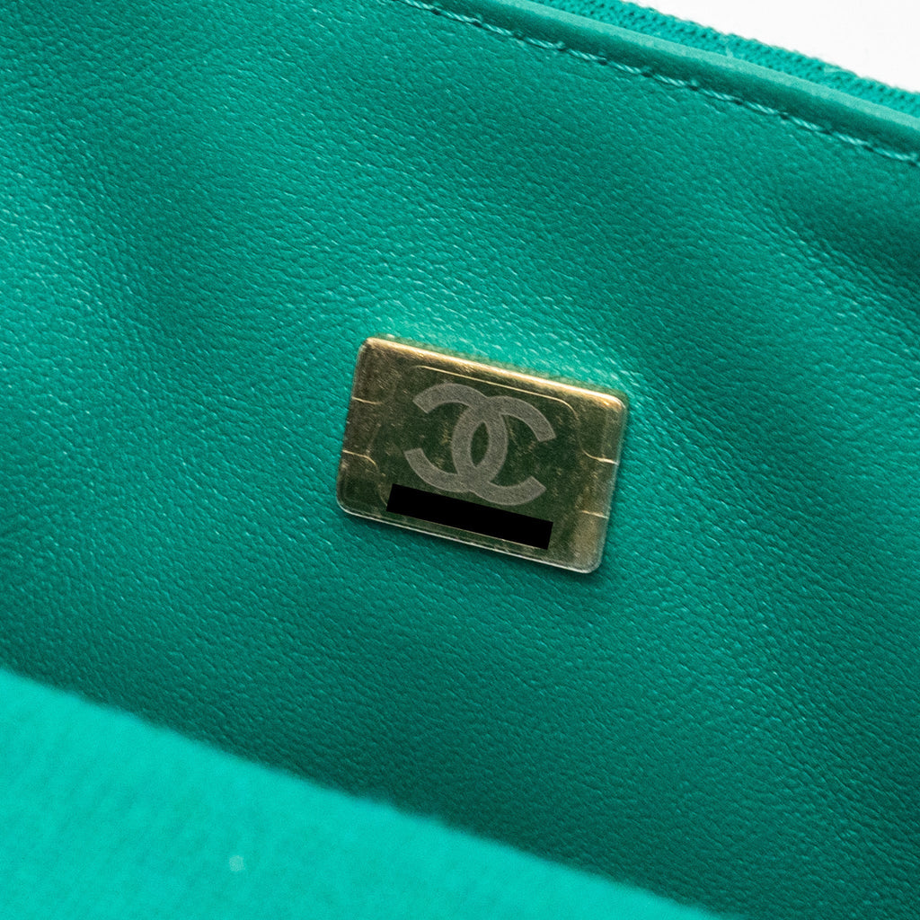 CHANEL 23A CLASSIC FLAP CLUTCH FABRIC GREEN LGHW(MICROCHIP)
