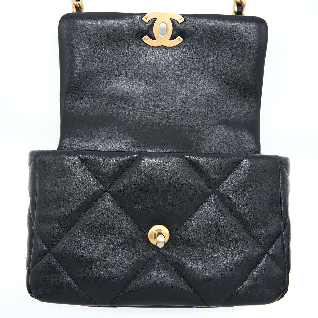 CHANEL SMALL 19 BAG LAMBSKIN BLACK MULTICOLOUR HARDWARE