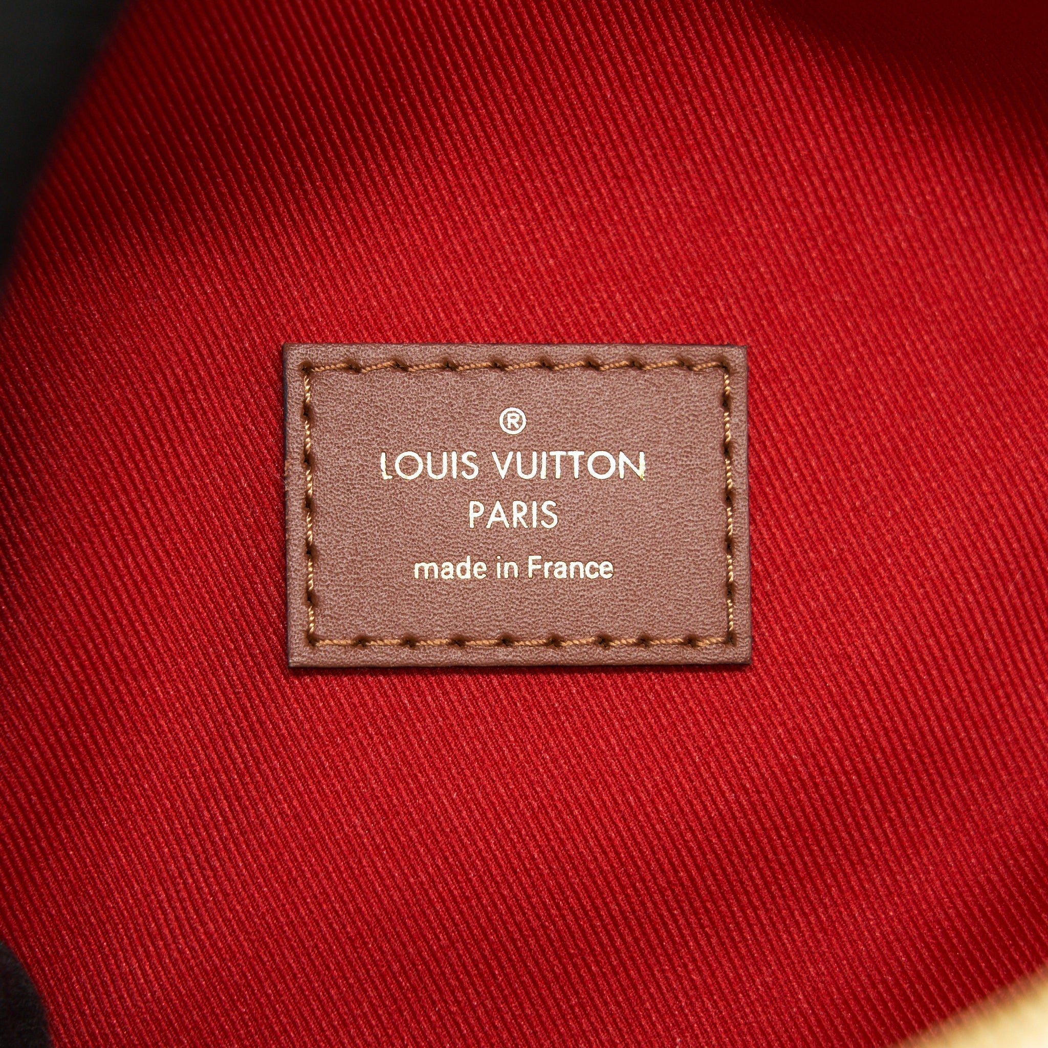 LOUIS VUITTON BUMBAG MONOGRAM TEDDY FLEECE BEIGE/BROWN
