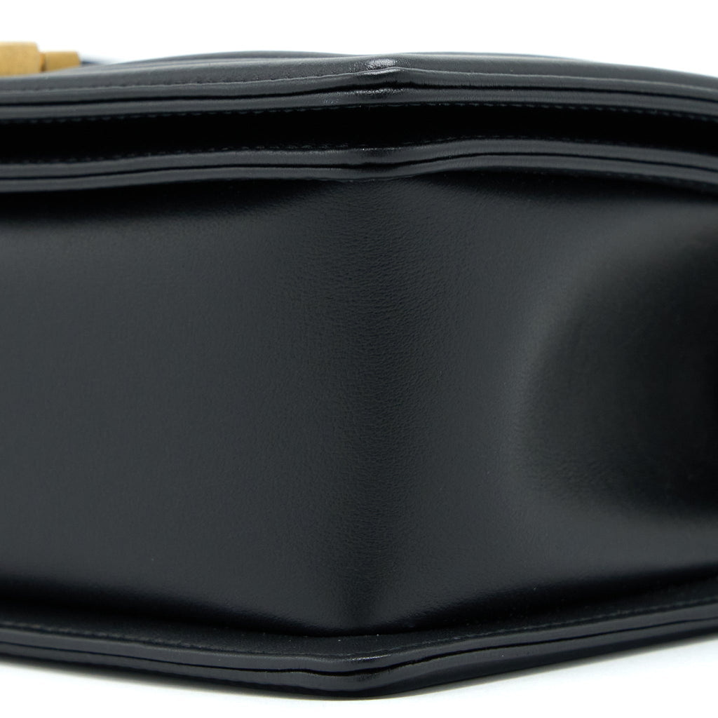 CHANEL MEDIUM BOY BAG LAMBSKIN BLACK BRUSHED GHW (MICROCHIP)