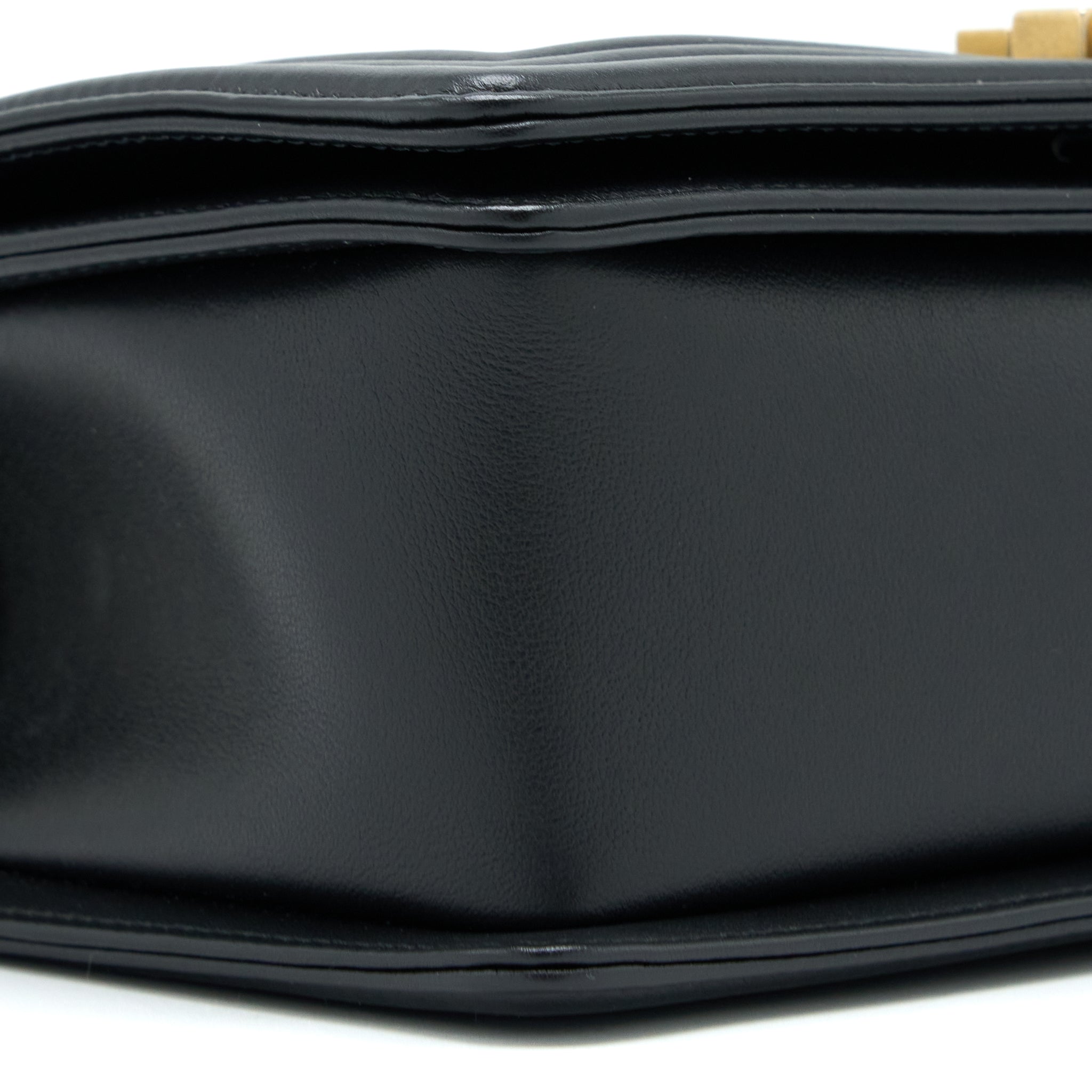 CHANEL MEDIUM BOY BAG LAMBSKIN BLACK BRUSHED GHW (MICROCHIP)