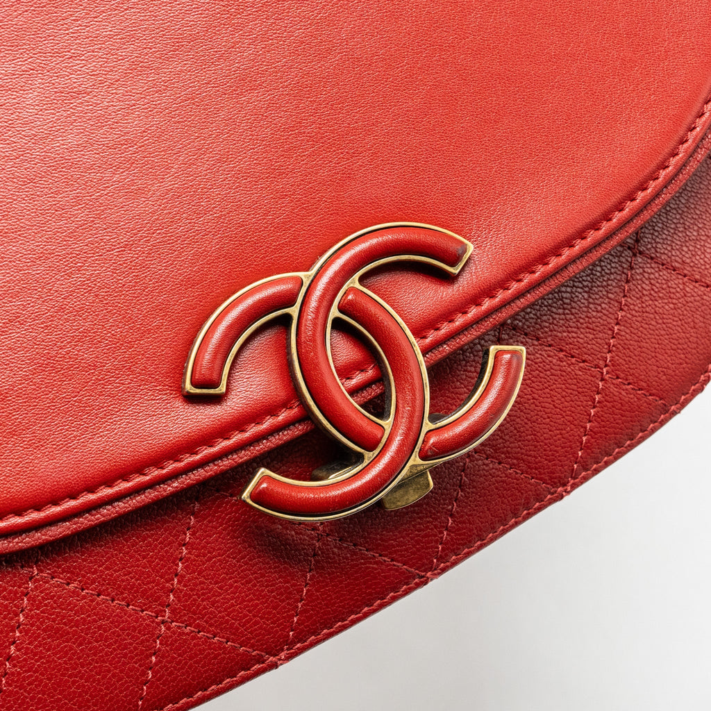 CHANEL MEDIUM COCO CURVE FLAP BAG CALFSKIN RED GHW